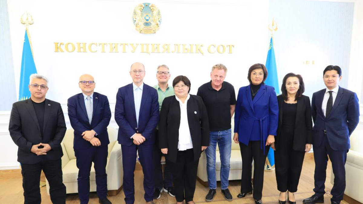  © Пресс-службу Конституционного суда 