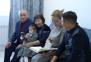 Педагогикалық еңбек өтілі 124 жыл болған астаналық ұстаздар династиясы