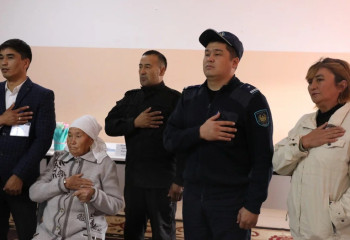 В Кегене на референдум пришли пять поколений одной семьи