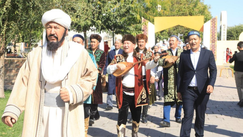  Түркістан облыстық әкімдігі 