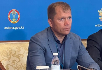 Референдумға қатыса алатын сайлаушылардың 50%-ынан көбі дауыс беріп үлгерді - Антон Лопатин