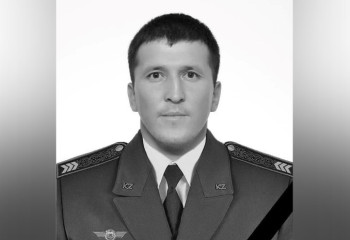 Пожарный-спасатель погиб при тушении степного пожара в Карагандинской области