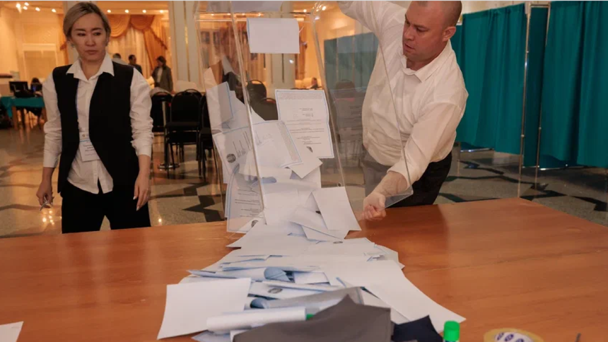  ©El.kz/ Artem  Churssinov 