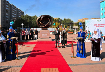 В Семее появился сквер медиков