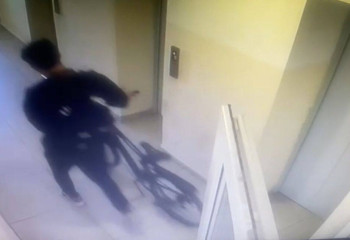 Астанада тұрғынның велосипедін қолды қылған курьер ұсталды