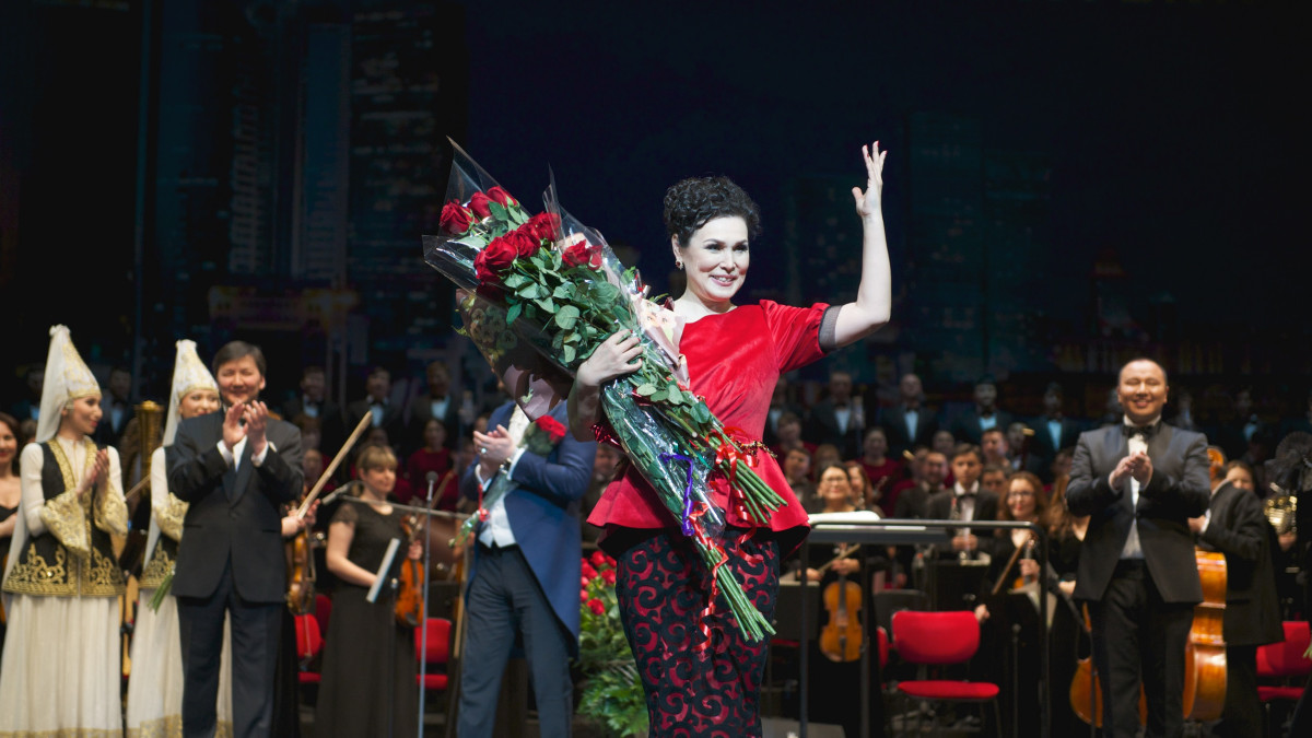  astanaopera.kz 