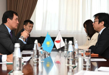 Заместитель министра иностранных дел Казахстана обсудил сотрудничество с японским дипломатом
