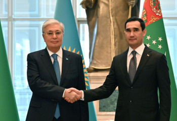 Kassym-Jomart Tokayev and Serdar Berdimuhamedov hold talks in narrow format