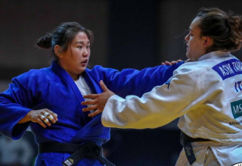 Две казахстанские дзюдоистки вышли в финальный блок турнира в ОАЭ