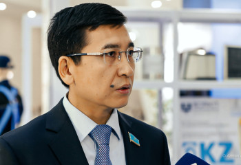 «Сұрақ өте көп». Асхат Аймағамбетов Үкіметтің жұмыссыздық туралы жүргізген есебіне күмән келтірді