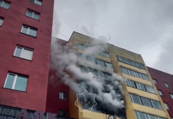 Во время пожара в Семее из квартир спасено 13 человек