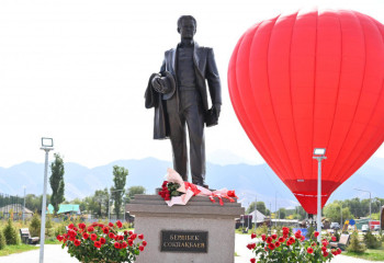 Бүгін Бердібек Соқпақпаевтың туғанына 100 жыл