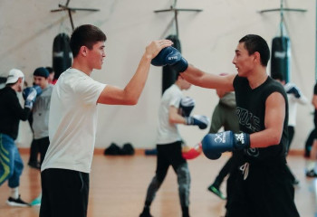 Қазақстандық боксшылар жастар арасындағы әлем чемпионатына дайындалып жатыр