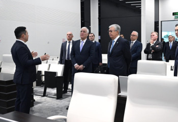 Президенты Казахстана и Армении посетили МФЦА