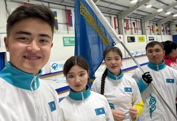Казахстан вышел в плей-офф чемпионата мира по керлингу среди смешанных команд