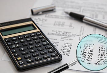 Оралда мектеп басшылығы мұғалімдерді сотқа берді