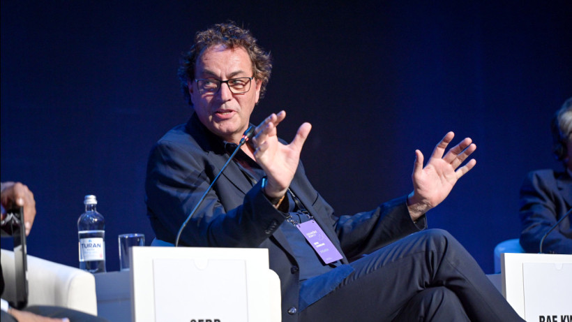  ©Владислав Семенов 