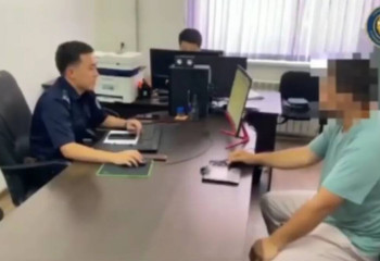 Мошенник из Туркестанской области оформлял кредиты на потерпевших, обещая помощь