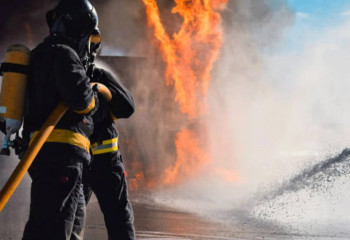 Астанада құрылысы жүріп жатқан көпқабатты ғимараттағы өрт сөндірілді