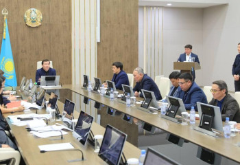 «Заңды тұрғыда жазаланады»: Ақтөбе облысының әкімі жол сапасына шүйлікті