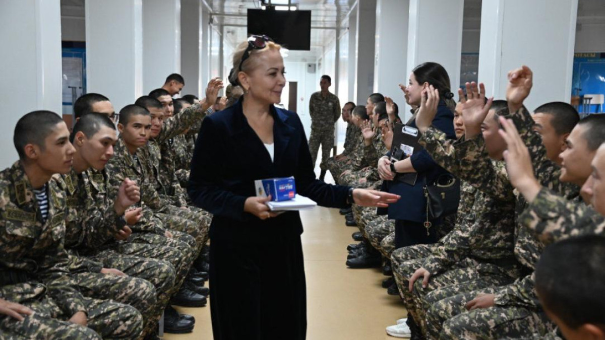  Қорғаныс министрлігі 