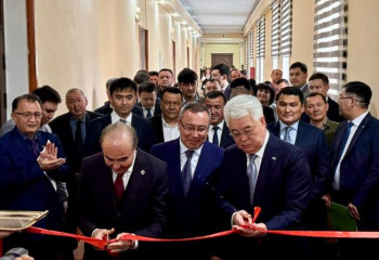 В Узбекистане открыли научно-культурный центр имени Абая