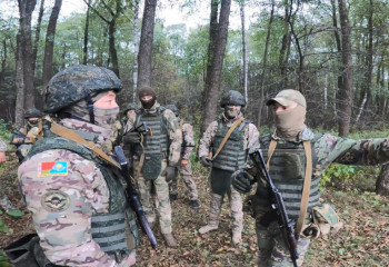 Казахстанские десантники обезвредили «диверсантов» в лесах Беларуси