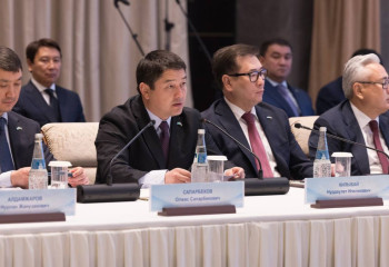 Зону беспошлинной торговли на казахстанско-узбекской границе предложил создать аким Мангистау