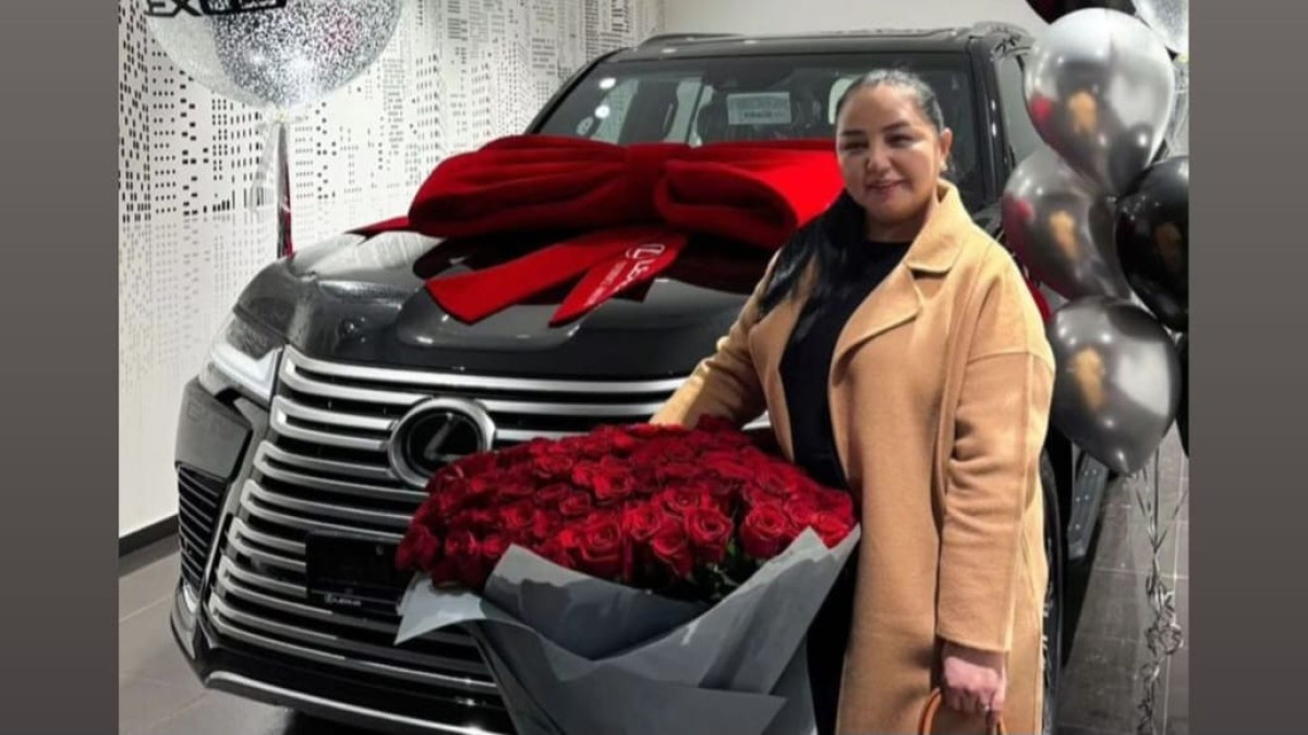  instagram.com/altynaizhorabayeva 