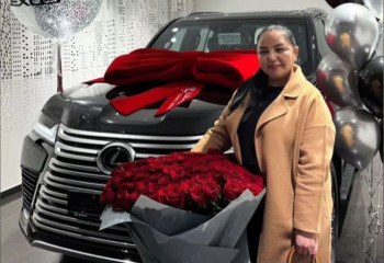 «Алдап шақырды»: Алтынай Жорабаева тосынсыйға ие болды