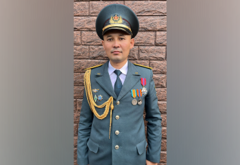 Ефрейтор Жанасбек Пермабек ІІІ дәрежелі «Айбын» орденін алды