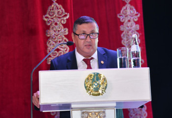 Республика күні ғасырлар бойы азаттыққа ұмтылған қазақ елінің толағай жеңісі – тарихшы