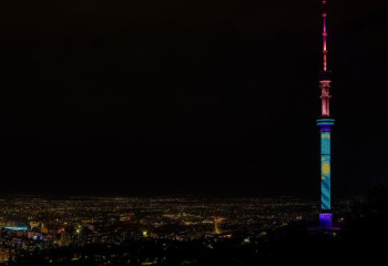 В Алматы телебашня Коктобе засияет в честь Дня Республики