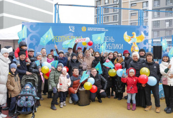 Астанада мәдениет саласы қызметкерлеріне пәтер сертификаттары табысталды