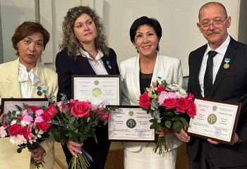 Шымкентте 4 мұғалім 