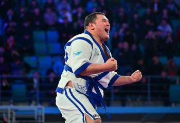 Сильнейших по қазақ күресі определили на республиканском турнире в Астане