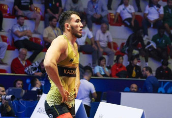 Столичный борец Ризабек Айтмухан стал трёхкратным чемпионом мира