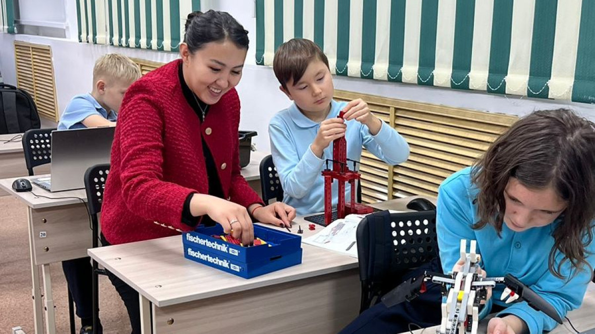  Жеке мұрағаттан 