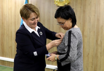 Қуандық Бишімбаевтың ісін қараған судья медальмен марапатталды