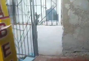 Участковые полицейские в Астане проверили цоколь многоэтажки и были шокированы увиденным