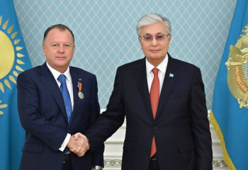 Tokayev meets with IJF President Mr Marius Vizer