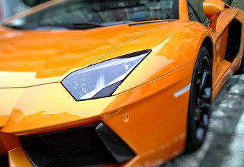 «Трюк жасамақ болған». Алматыда жас жігіт көлік астында қалып, қаза тапты