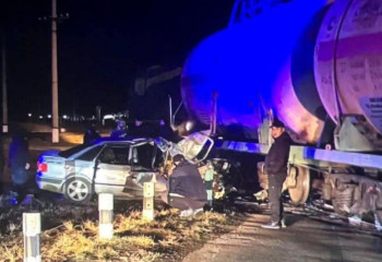 Три человека погибли в результате столкновения авто с поездом в Акмолинской области