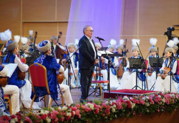 140-летие Кенена Азербаева отпраздновали в Алматы