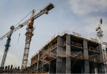 Атырауда құрылыс компаниясы 25 азаматқа жалған құжатпен пәтер сатқан