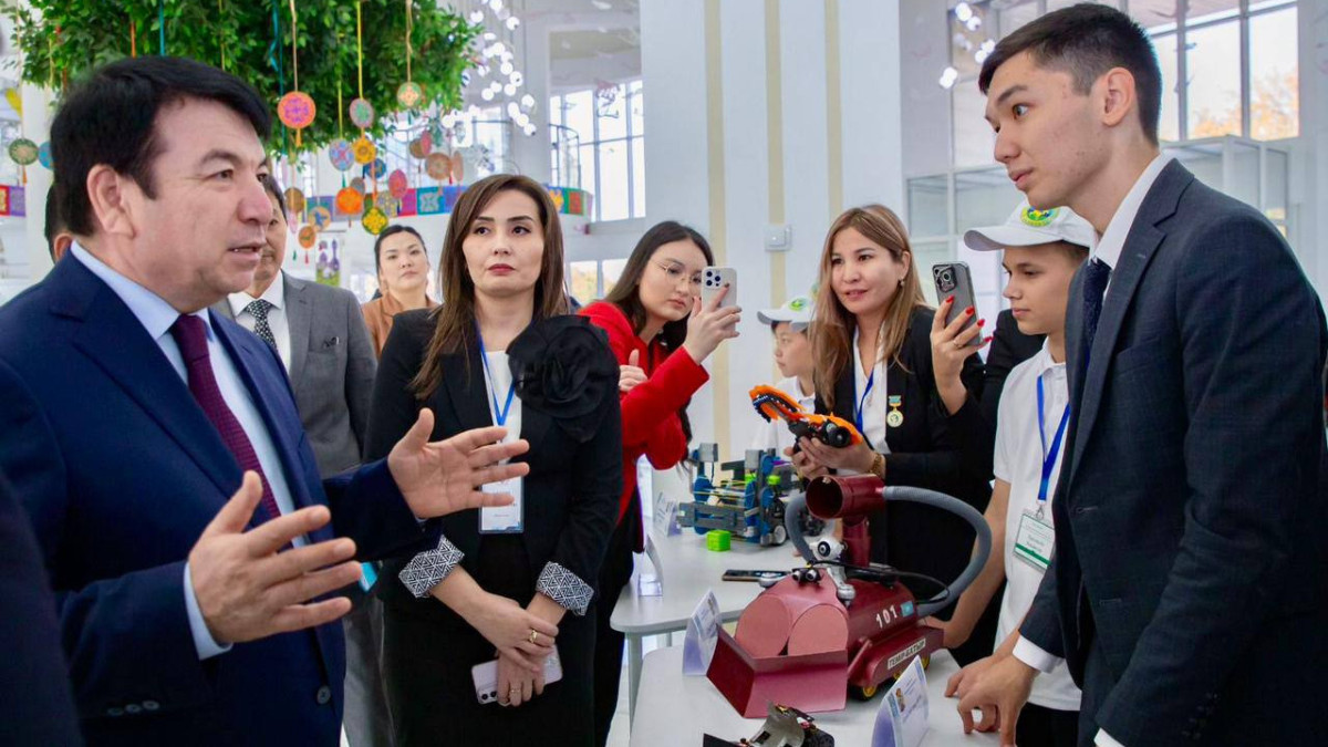  Оқу-ағарту министрлігі 