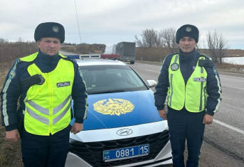 СҚО полицейлері толғағы қысқан әйелді перзентханаға уақытылы жеткізуге көмектесті