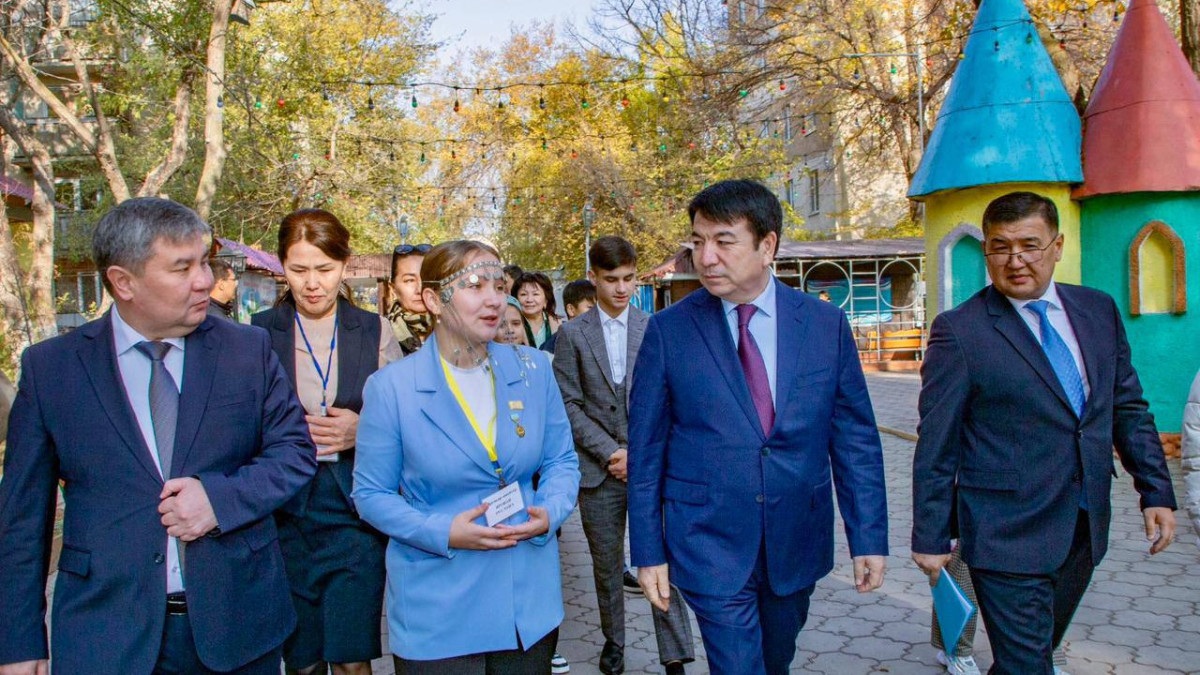  Оқу-ағарту министрлігі 