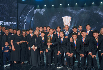 QJ League турнирінің екінші маусымы аяқталды: марапаттау рәсімі қалай өтті