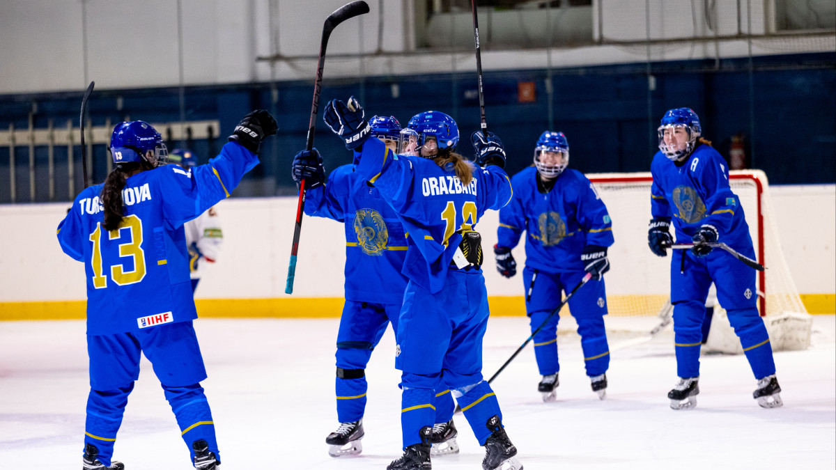  © Казахстанская федерация хоккея 